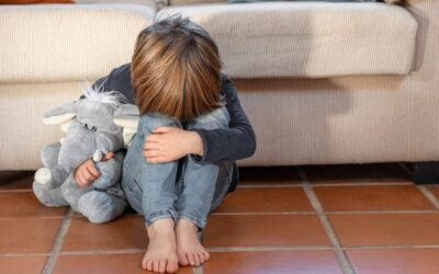 Lęki u dzieci – jak pomóc dzieciom przezwyciężać strach?